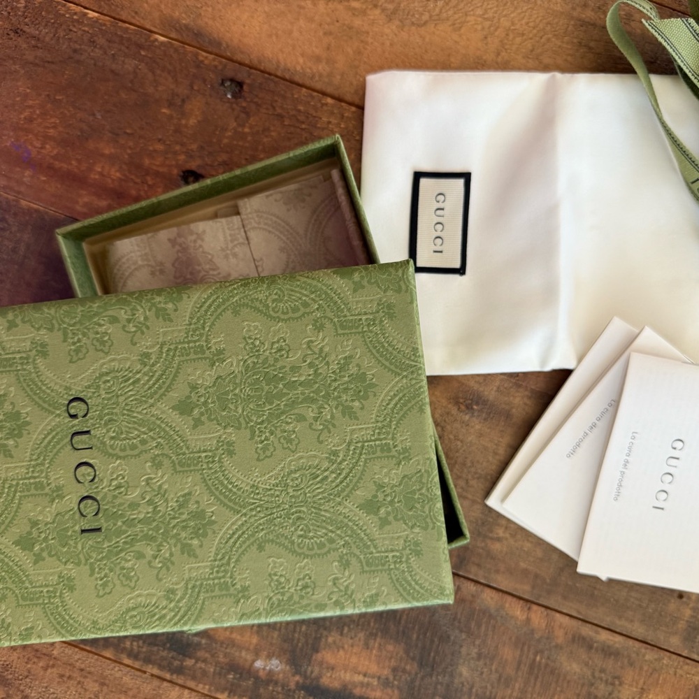 Gucci Full Box Set - Picture 13 of 13